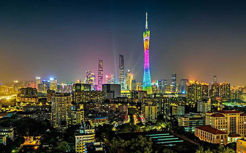 廣東2035年主要港口、機(jī)場、鐵路樞紐15分鐘上高速 綜合交通支撐“一核一帶一區(qū)”融入雙循環(huán)